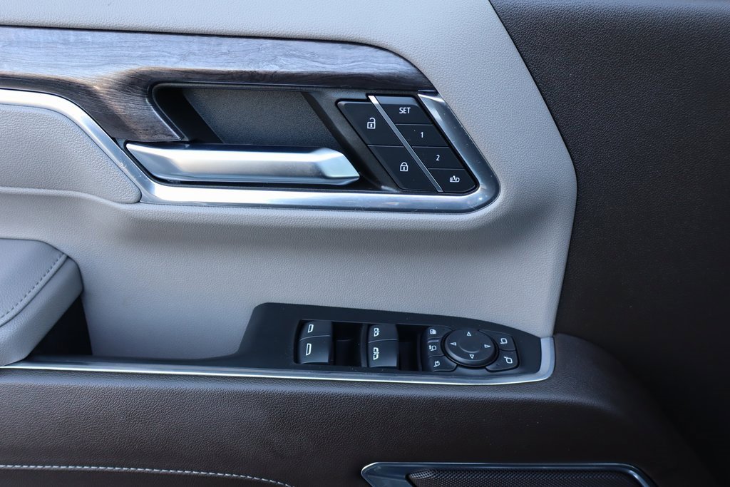 Used 2024 Chevrolet Silverado 2500 LTZ w/ LTZ Premium Package image 26