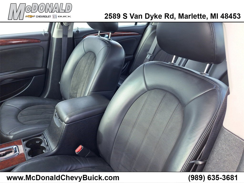 Used 2009 Buick Lucerne Super image 5