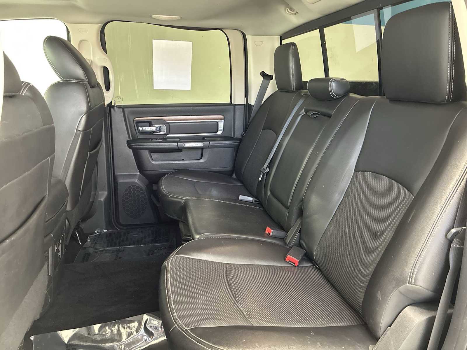 Used 2014 RAM 1500 Laramie w/ Convenience Group image 25