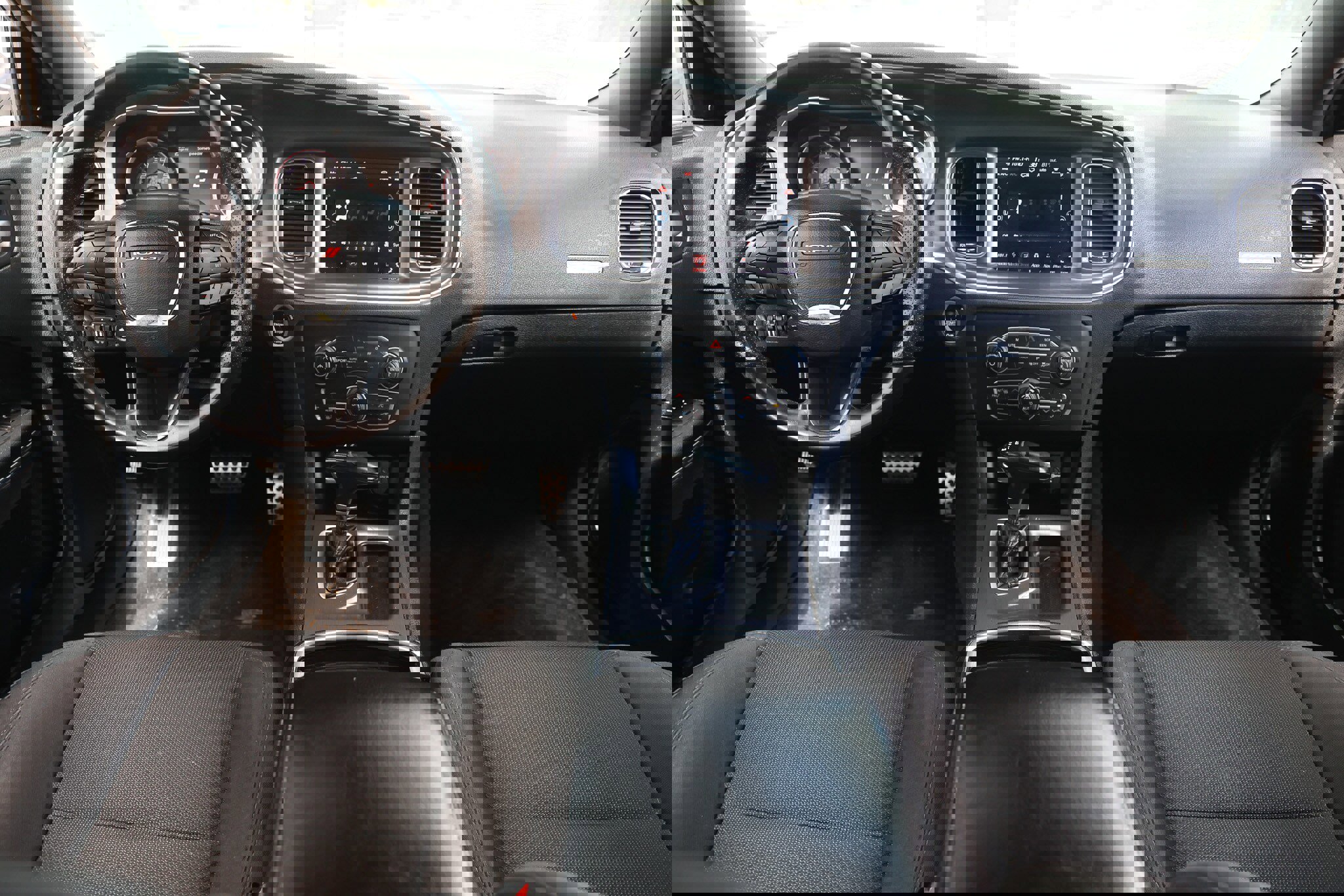 Used 2018 Dodge Charger R/T Scat Pack image 26