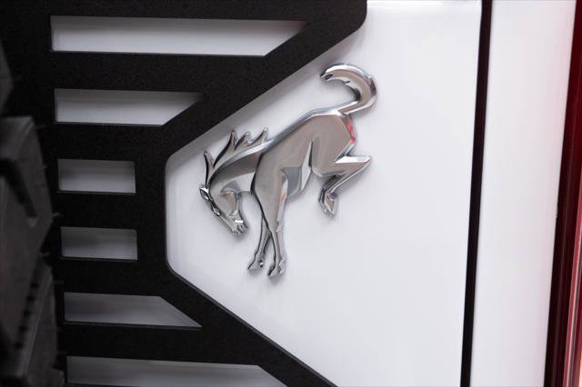 Used 2025 Ford Bronco Badlands AWD/4WD image 30