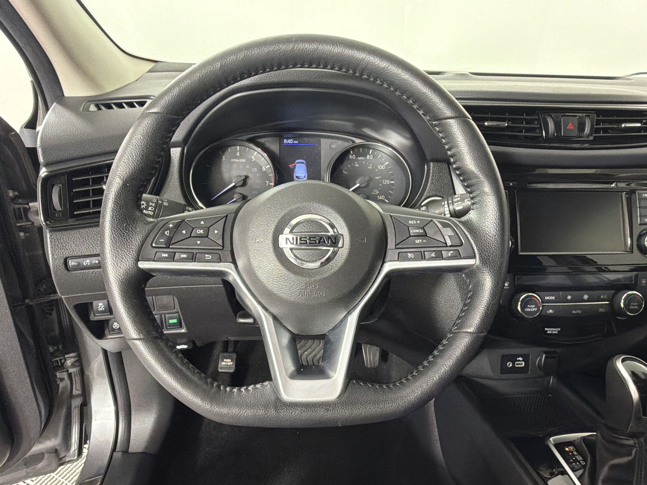 Used 2022 Nissan Rogue Sport SV AWD/4WD image 28