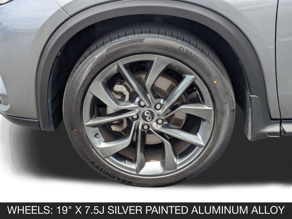 Used 2019 INFINITI QX50 Essential w/ Sensory Package FWD image 11