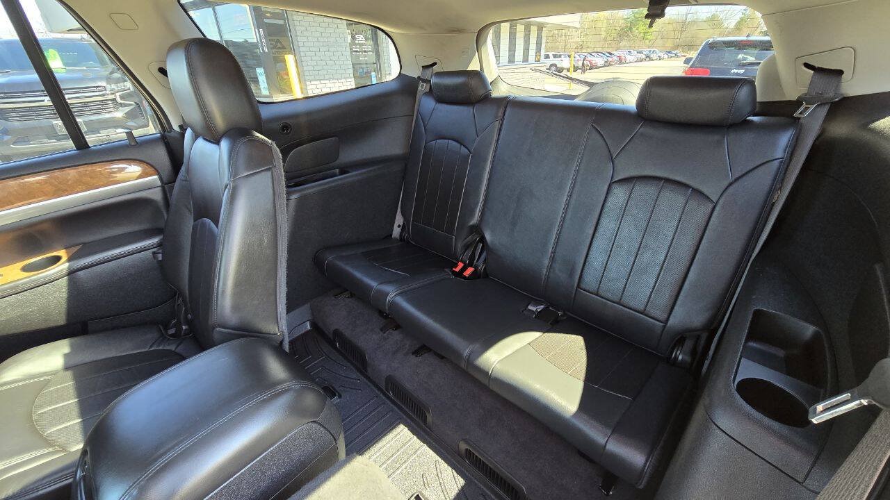 Used 2012 Buick Enclave Leather AWD/4WD image 12