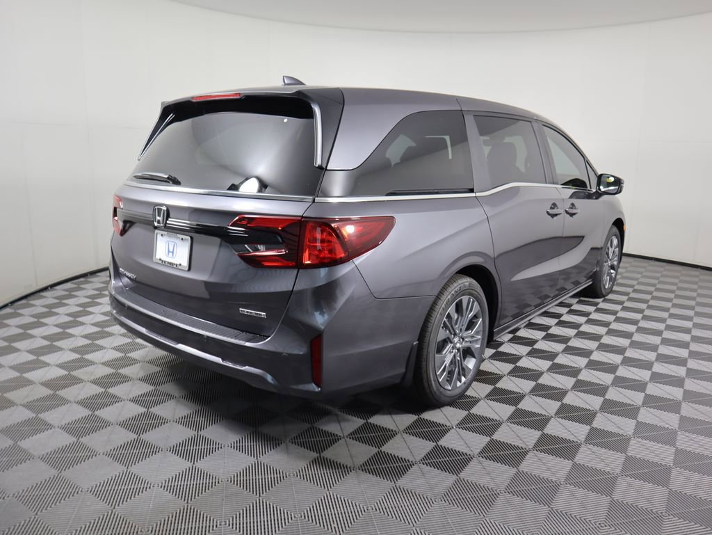 New 2026 Honda Odyssey Touring image 5