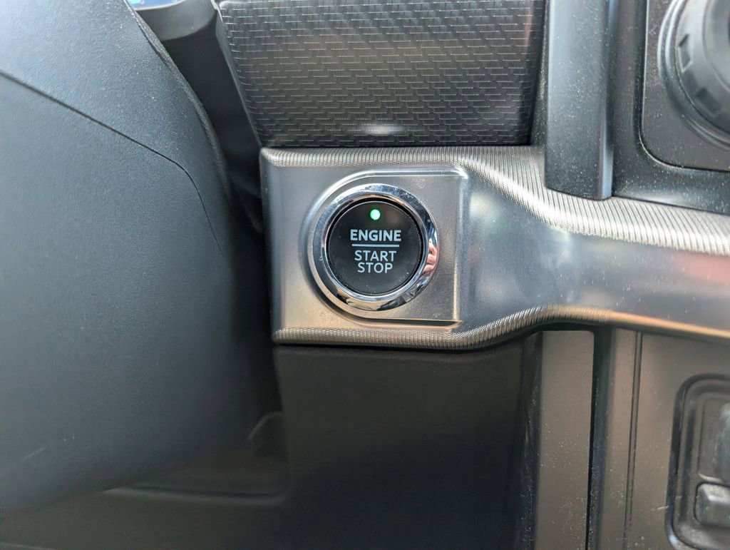 Used 2022 Ford F150 Raptor w/ Equipment Group 801A High image 16