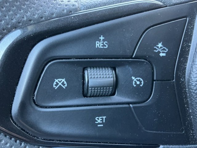 Used 2022 Chevrolet TrailBlazer LT w/ Convenience Package image 19