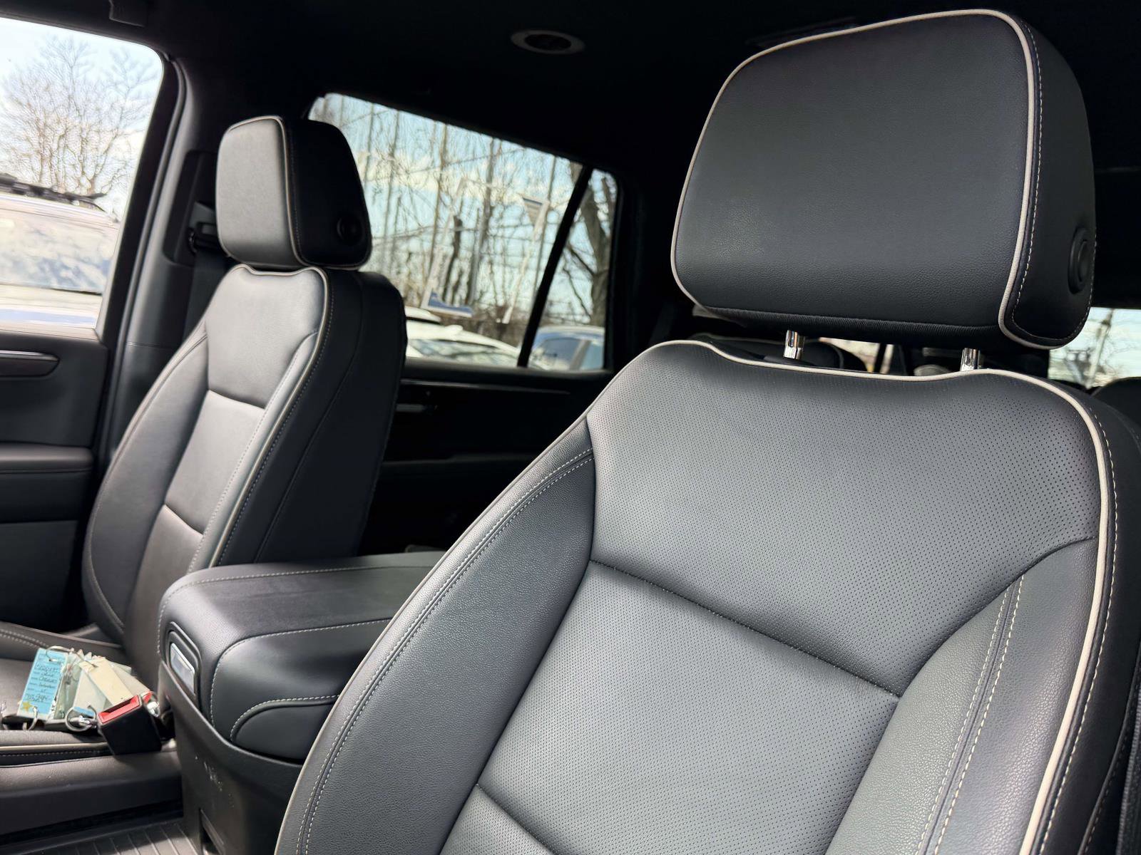 Certified 2025 Chevrolet Tahoe Premier image 12