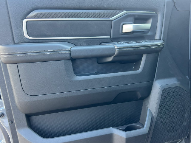 New 2027 RAM 3500 Big Horn AWD/4WD image 15