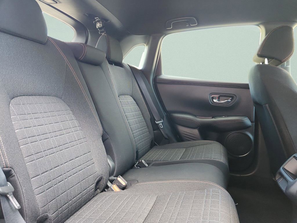 Certified 2024 Honda HR-V Sport image 31
