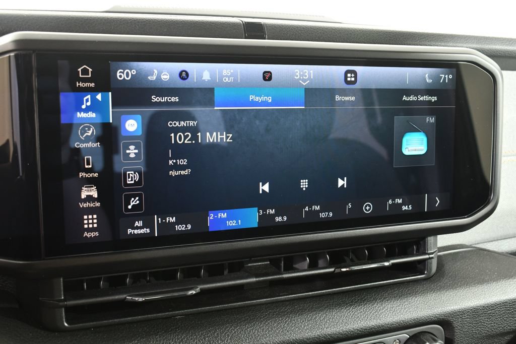 Used 2024 Jeep Gladiator Sport AWD/4WD image 26