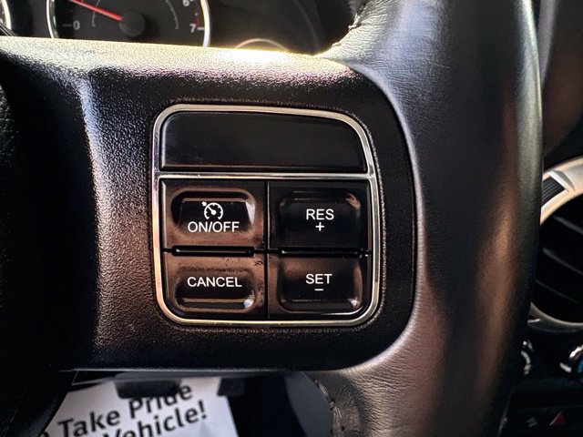 Used 2015 Jeep Wrangler Unlimited Sahara w/ Connectivity Group AWD/4WD image 28