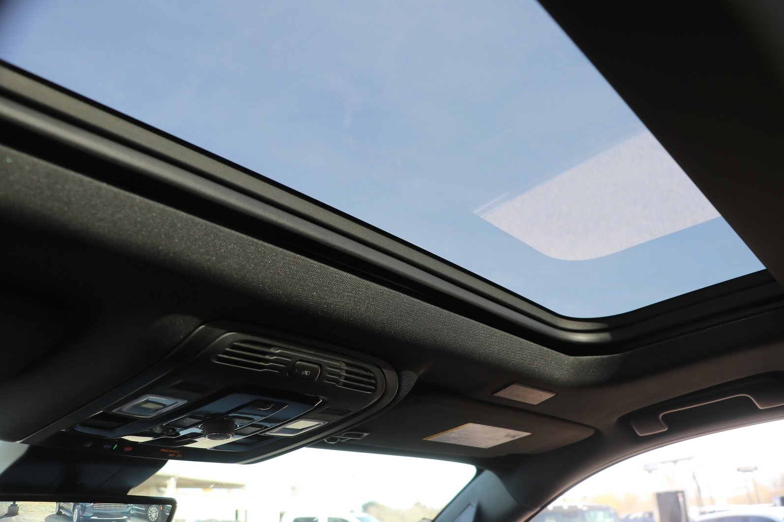 New 2026 GMC Yukon XL AT4 w/ AT4 Premium Package image 26