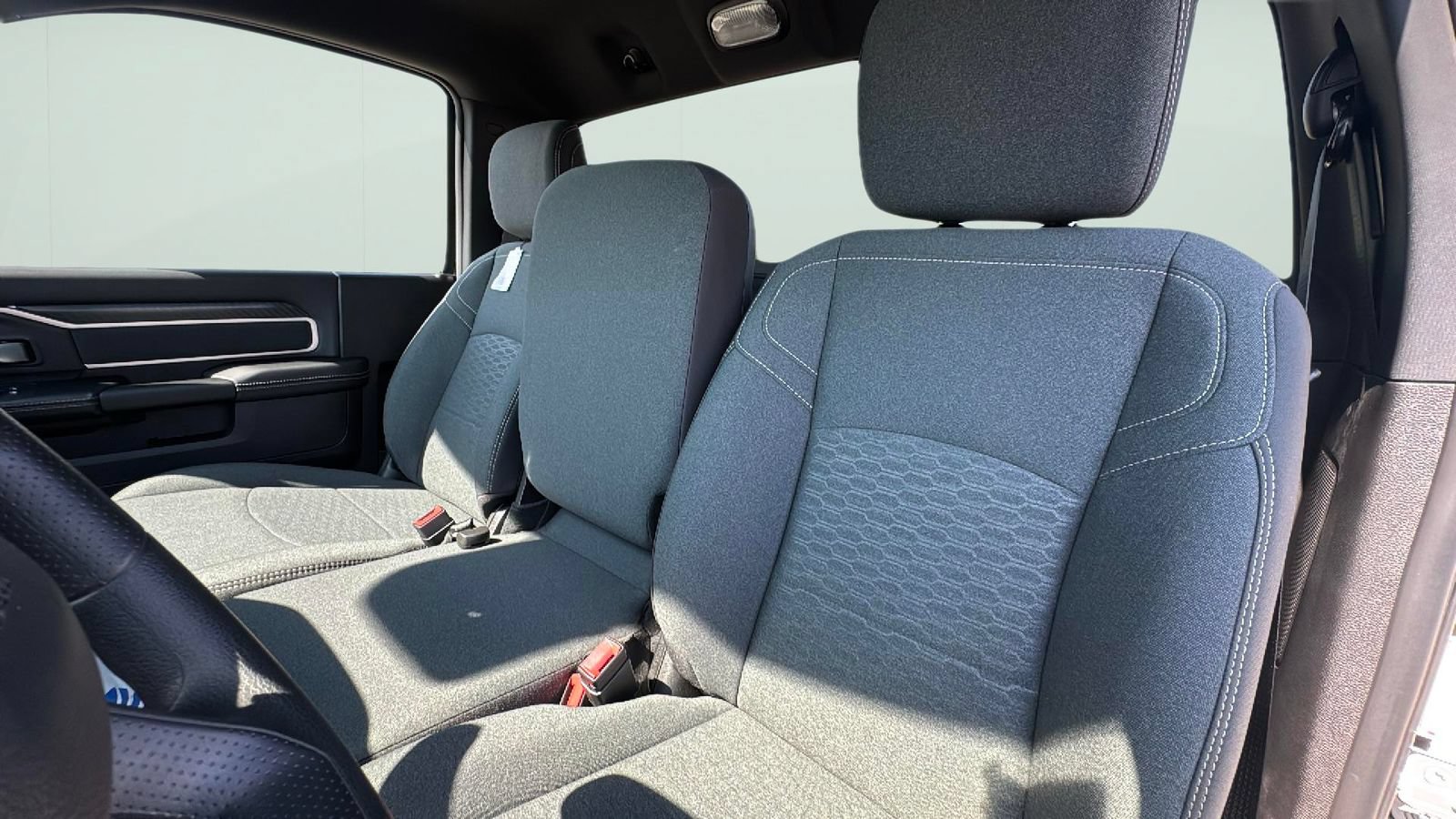 New 2026 RAM 5500 4x4 Regular Cab image 11