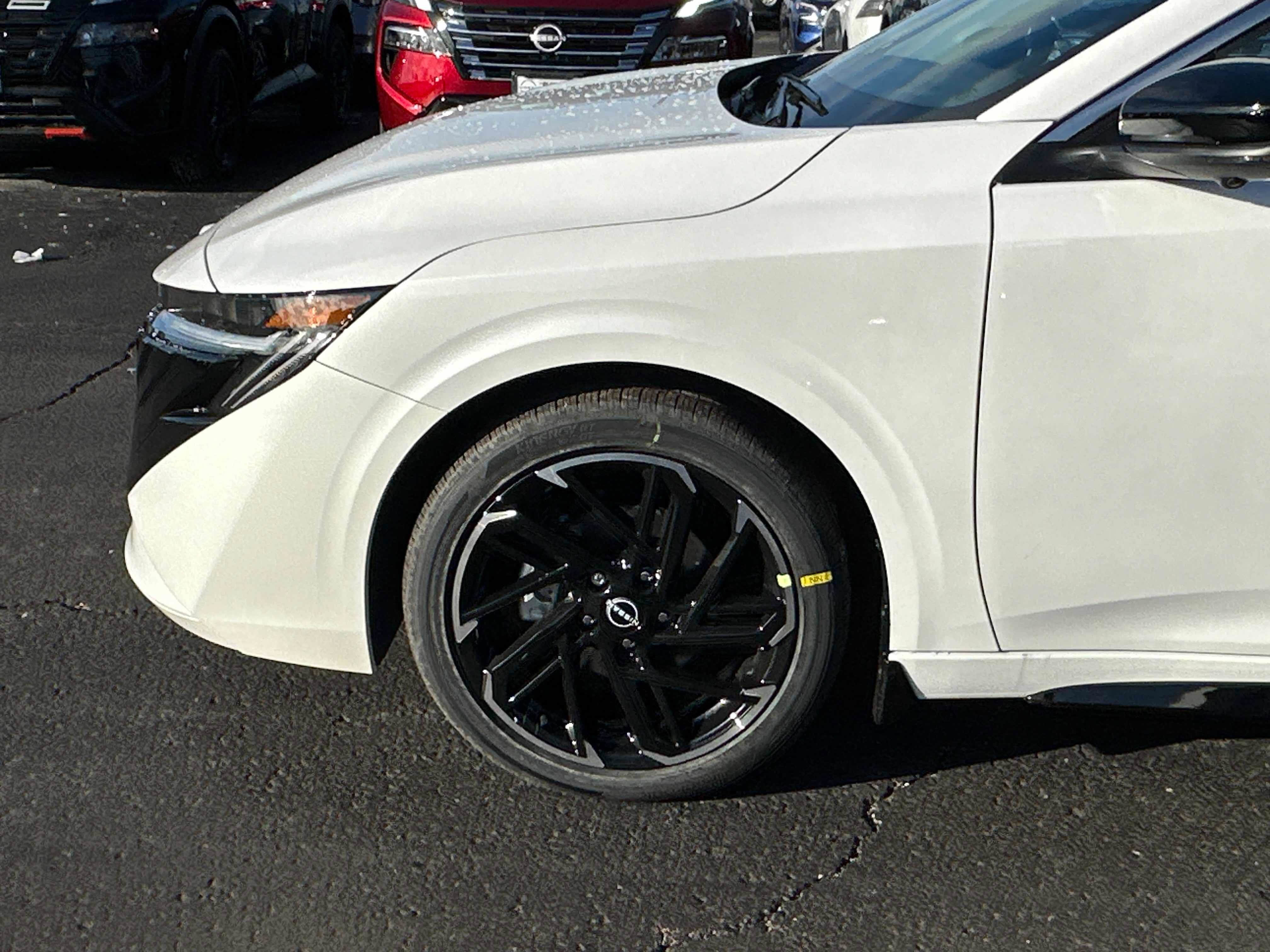 New 2026 Nissan Sentra SR w/ SR Premium Package FWD image 7