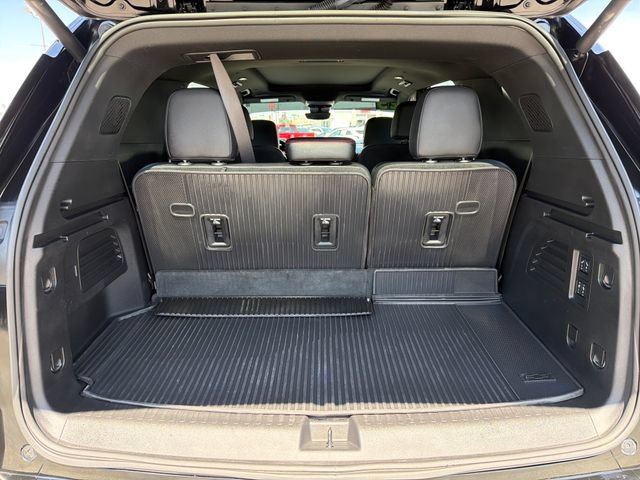 Used 2025 Chevrolet Traverse RS w/ LPO, Floor Liner Package FWD image 29