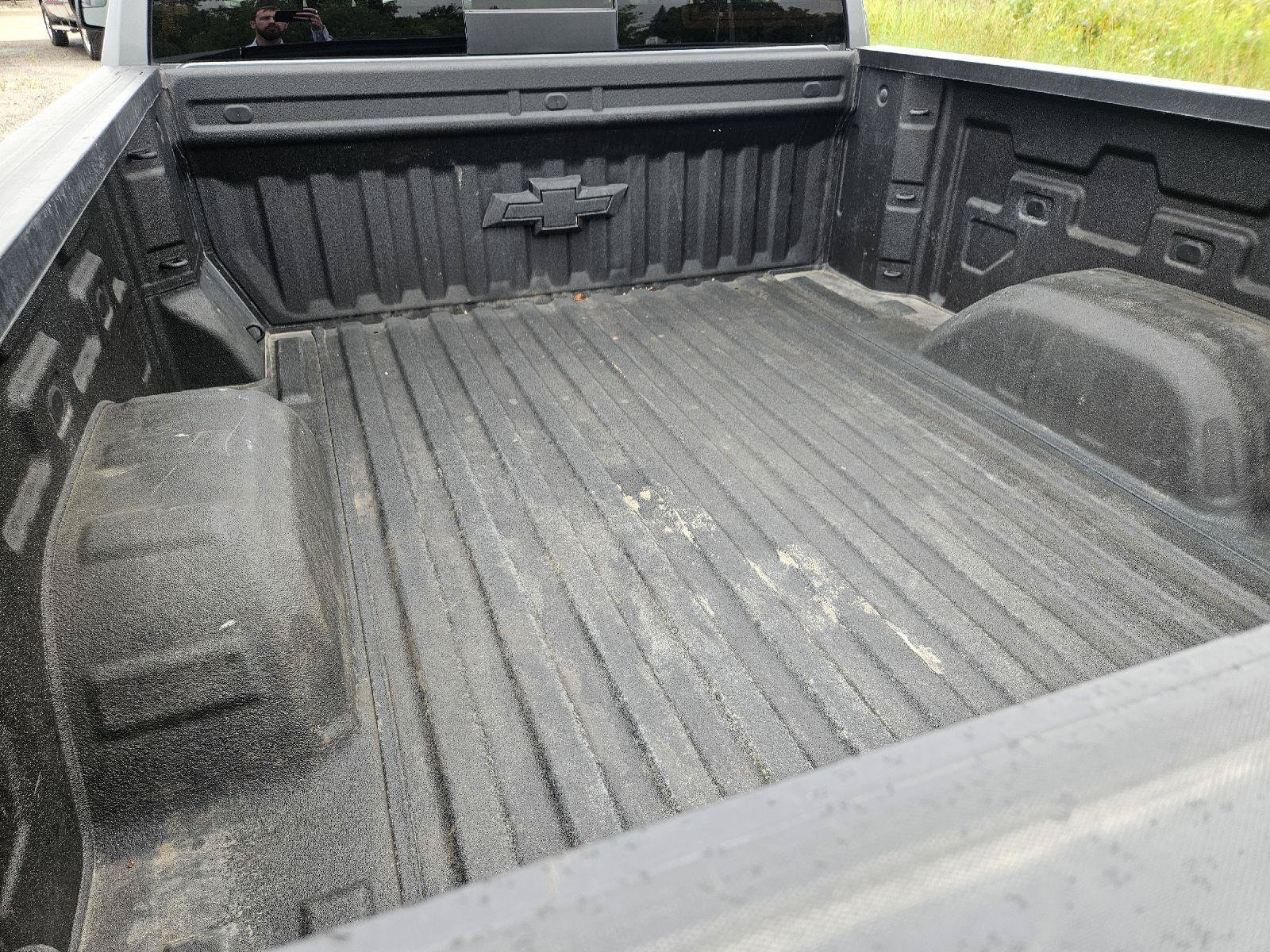 Used 2021 Chevrolet Silverado 1500 LT Trail Boss w/ Convenience Package II AWD/4WD image 11