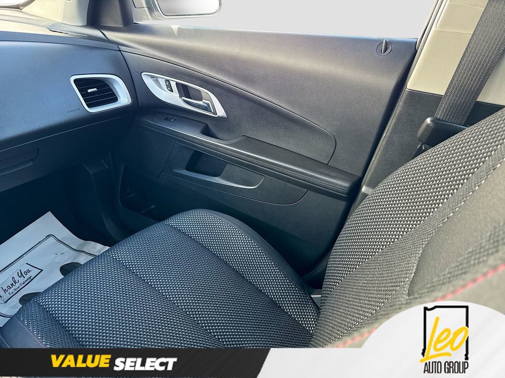 Used 2017 Chevrolet Equinox LS image 20