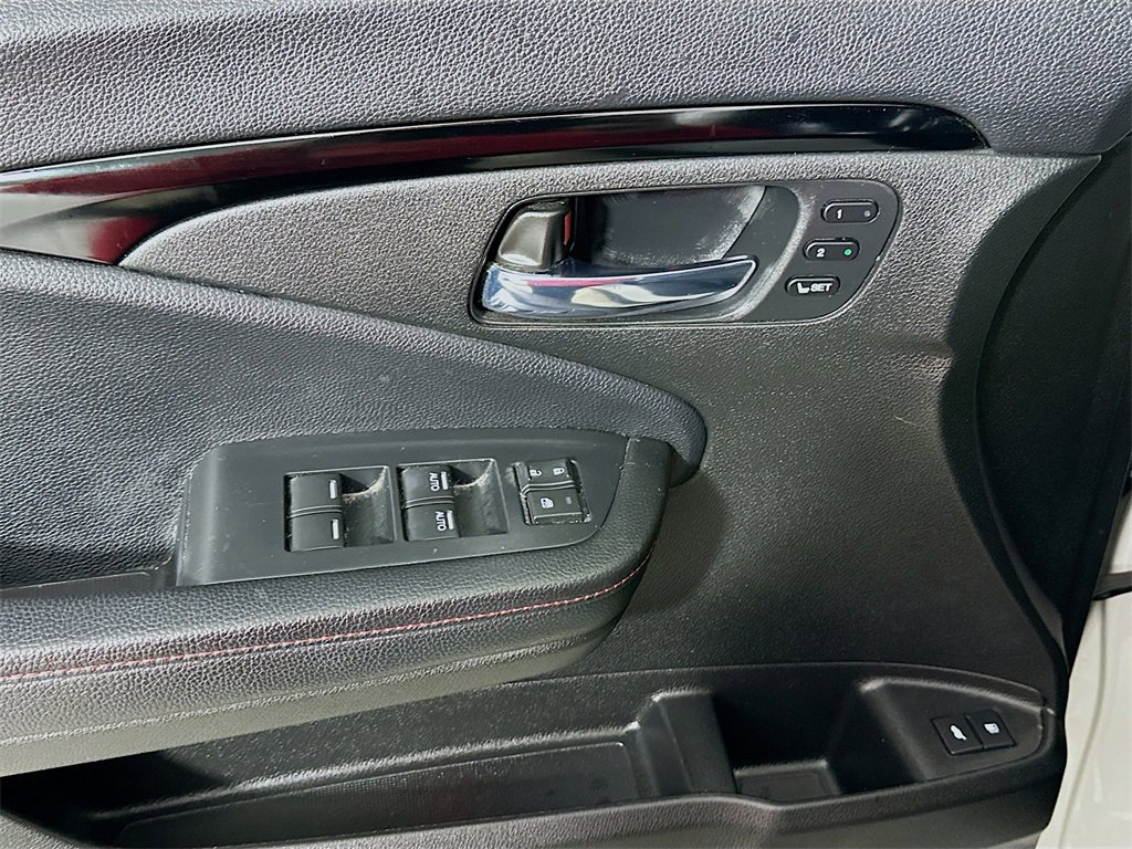 Certified 2022 Honda Pilot Black Edition image 21