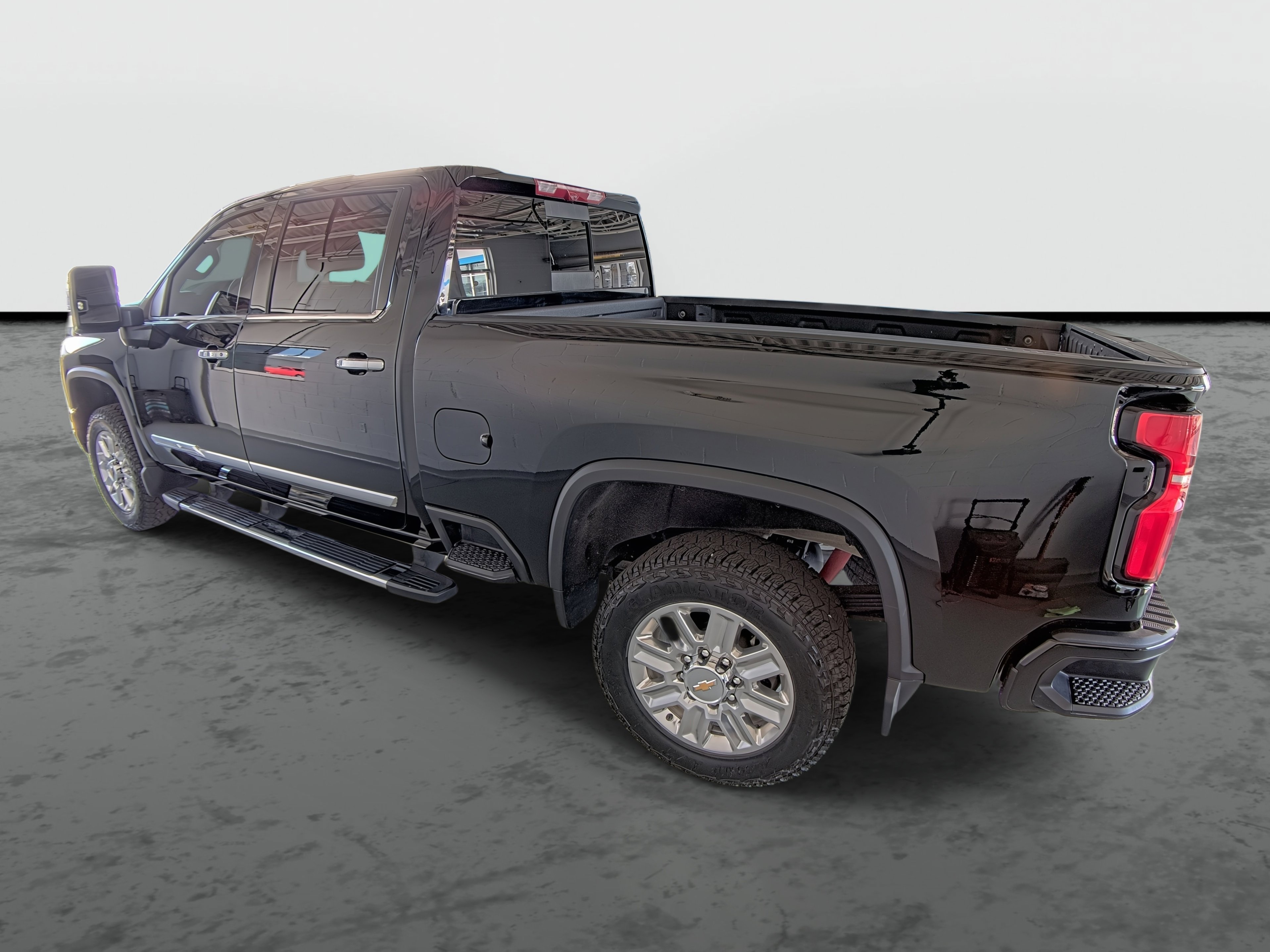 Used 2024 Chevrolet Silverado 2500 High Country w/ High Country Premium Package AWD/4WD image 11