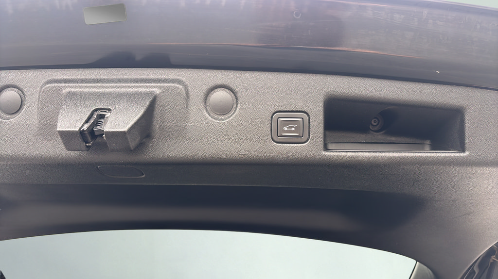 Used 2019 Chevrolet Equinox Premier AWD/4WD image 41