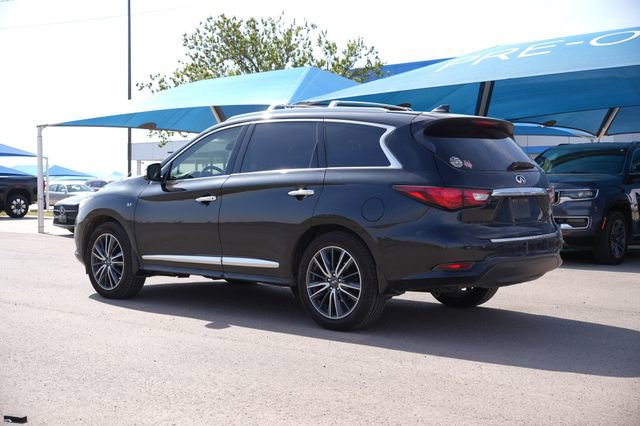 Used 2018 INFINITI QX60 FWD w/ Deluxe Technology Package image 4