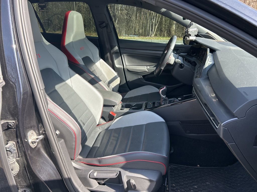 Used 2024 Volkswagen GTI Autobahn image 16