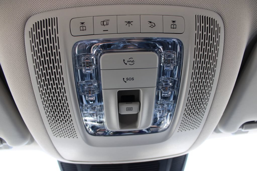Used 2024 Mercedes-Benz GLS 450 4MATIC image 22