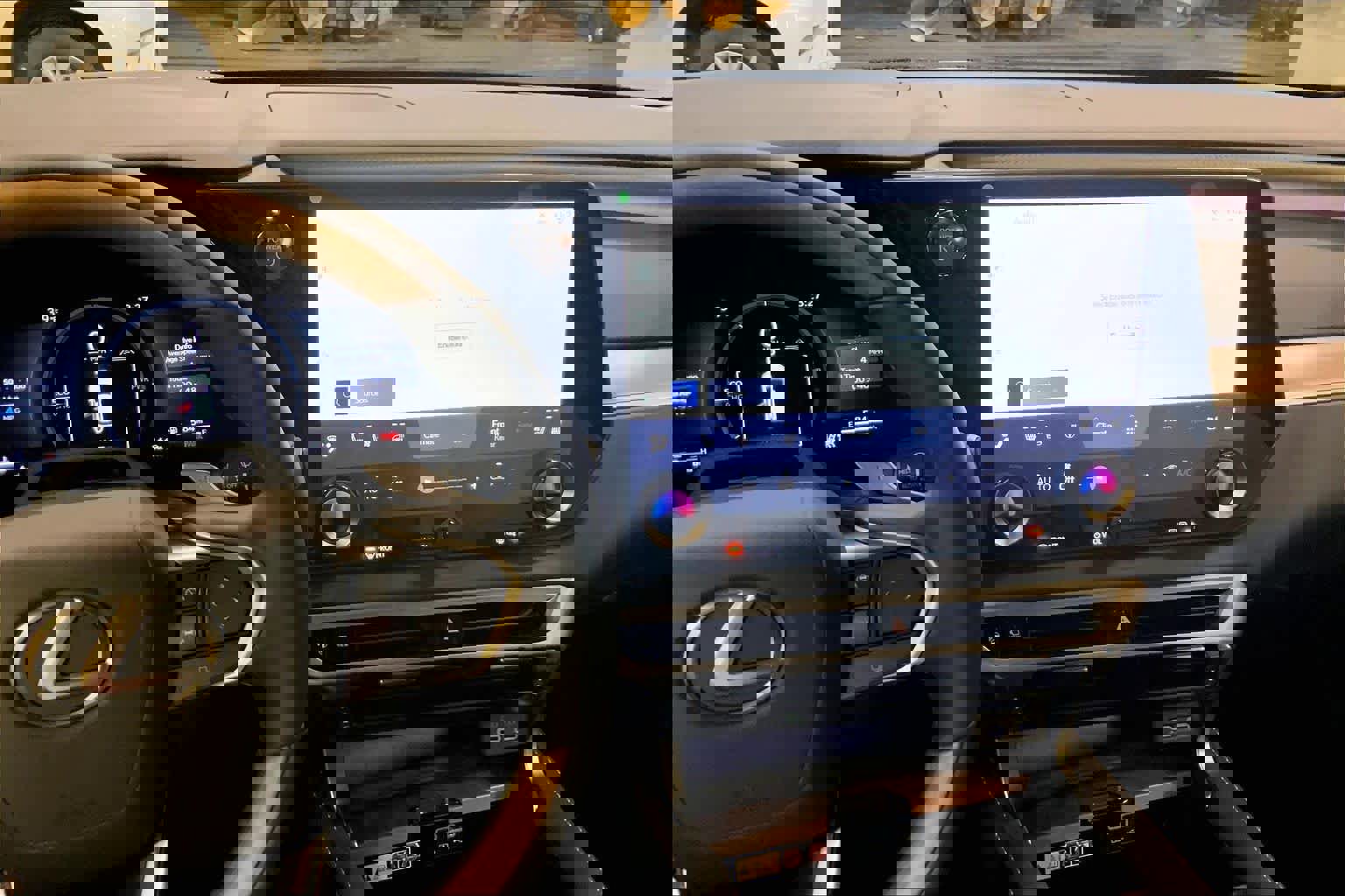 New 2026 Lexus RX 350 image 6