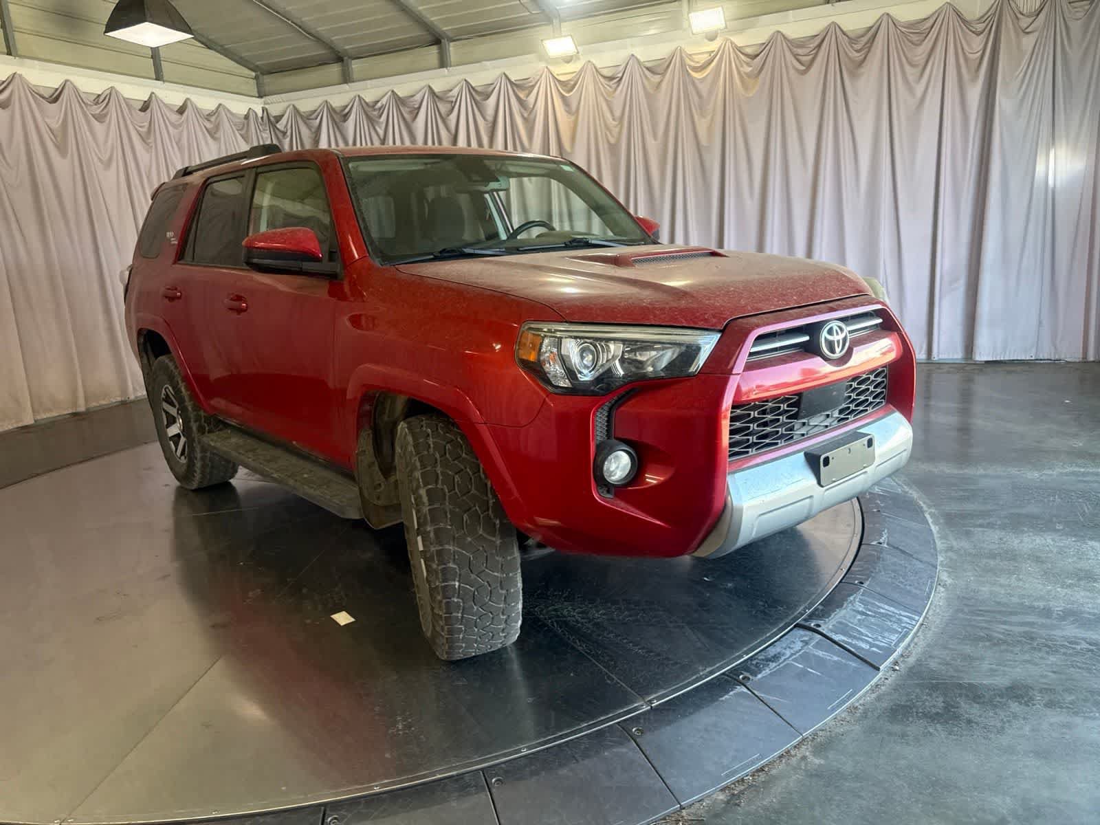 Used 2020 Toyota 4Runner TRD Off-Road AWD/4WD image 3