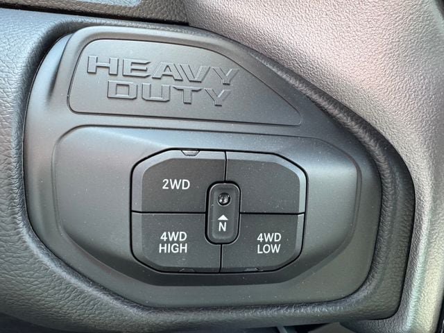 New 2026 RAM 2500 Big Horn AWD/4WD image 44