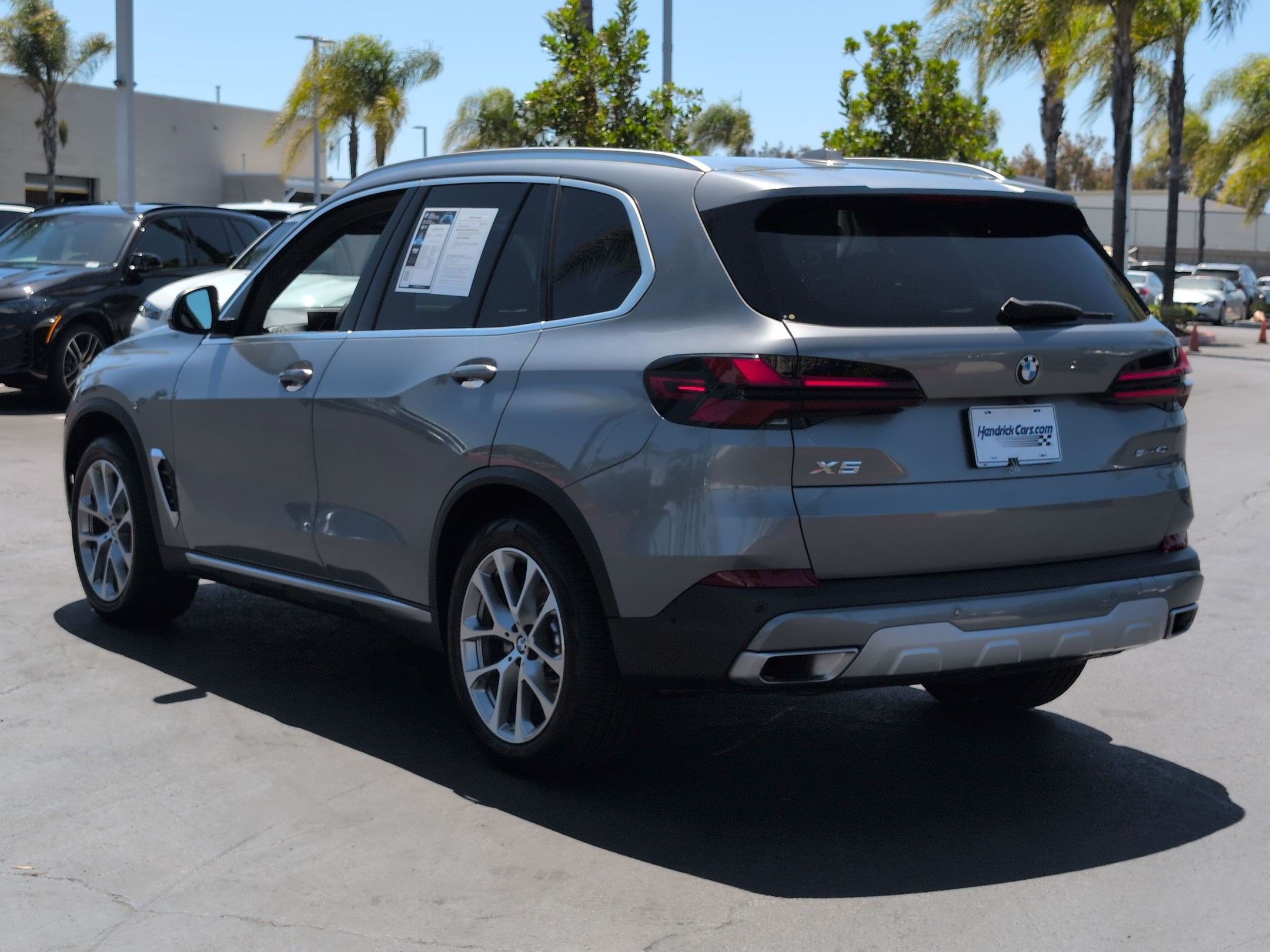 Used 2024 BMW X5 sDrive40i w/ Premium Package RWD image 8