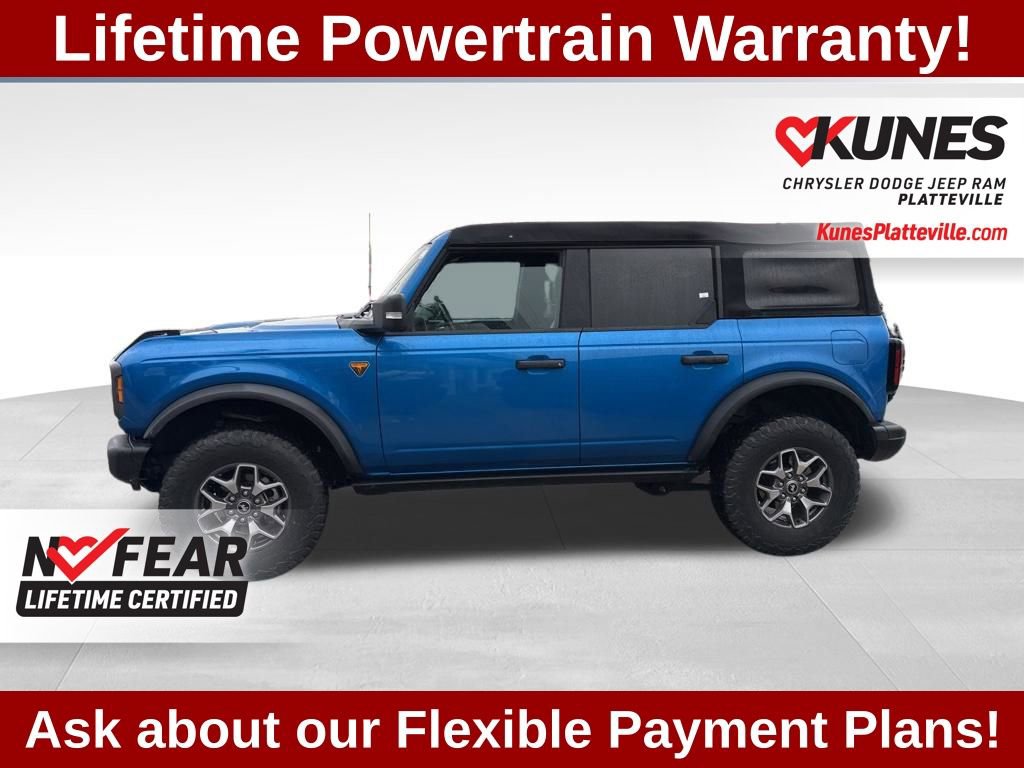 Used 2023 Ford Bronco Badlands image 7