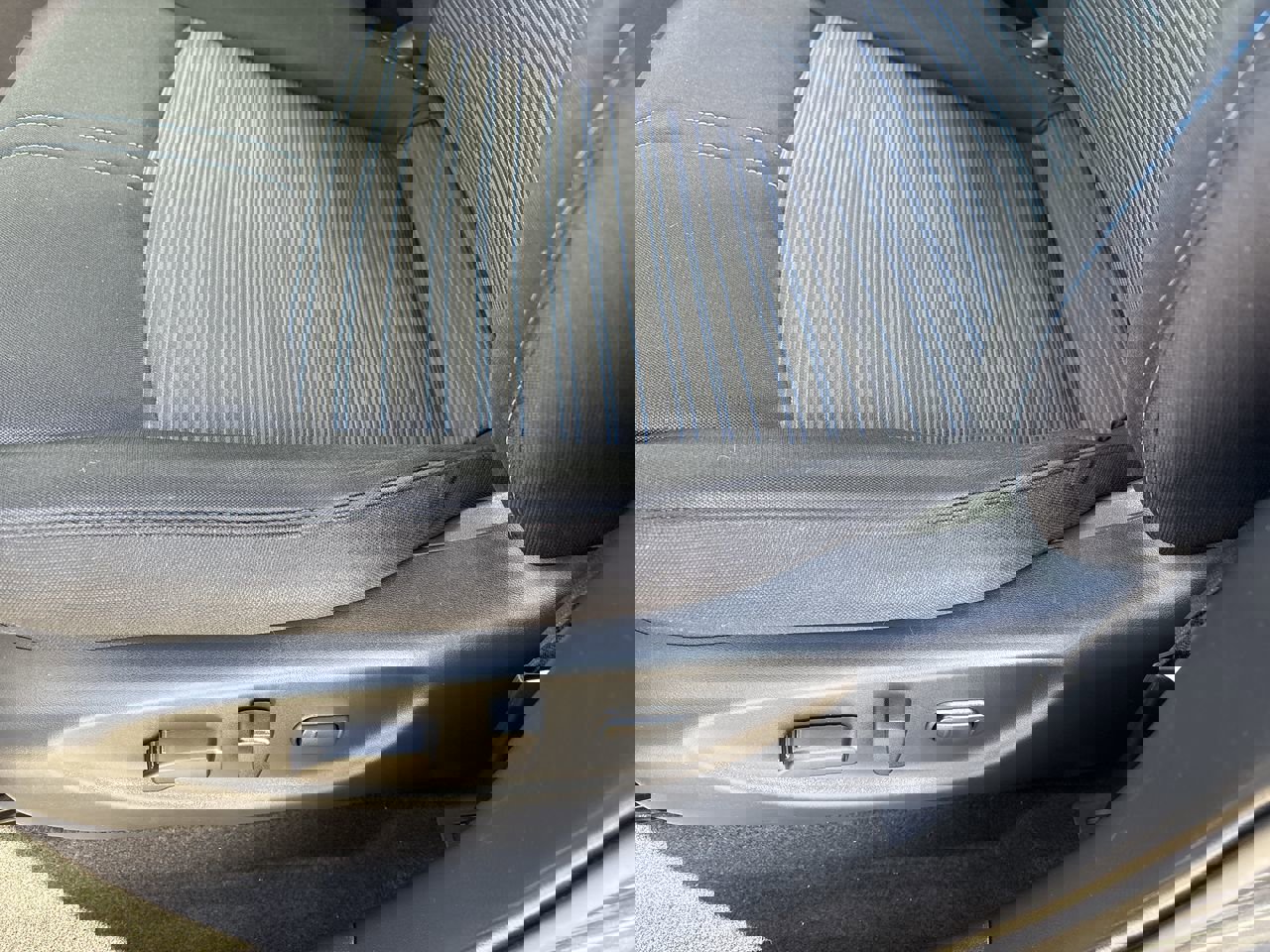 Used 2023 Nissan Leaf SV Plus image 13