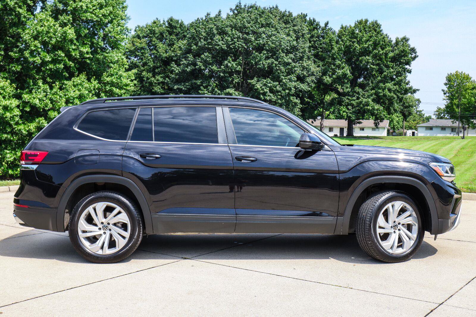 Used 2023 Volkswagen Atlas SE FWD image 5