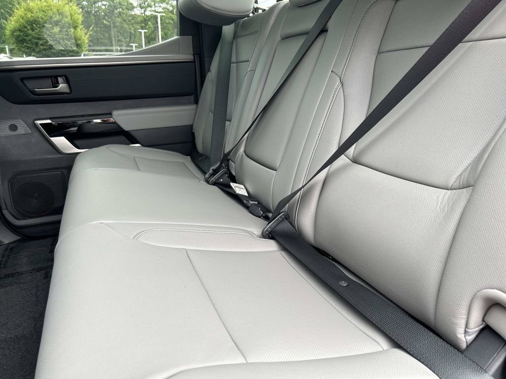 New 2026 Toyota Tundra Limited AWD/4WD image 17