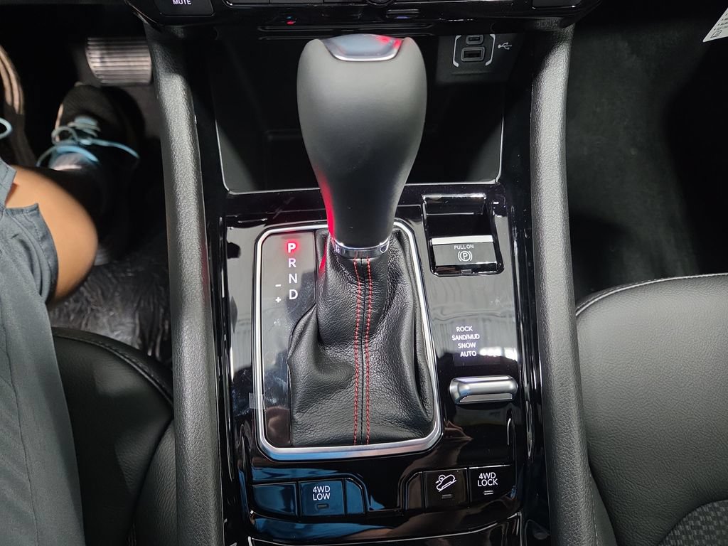 New 2026 Jeep Compass Trailhawk AWD/4WD image 26