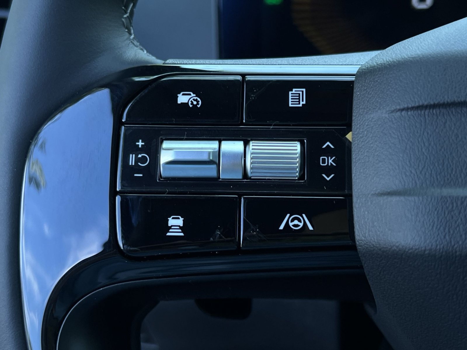 New 2026 Kia Sorento EX AWD/4WD image 22