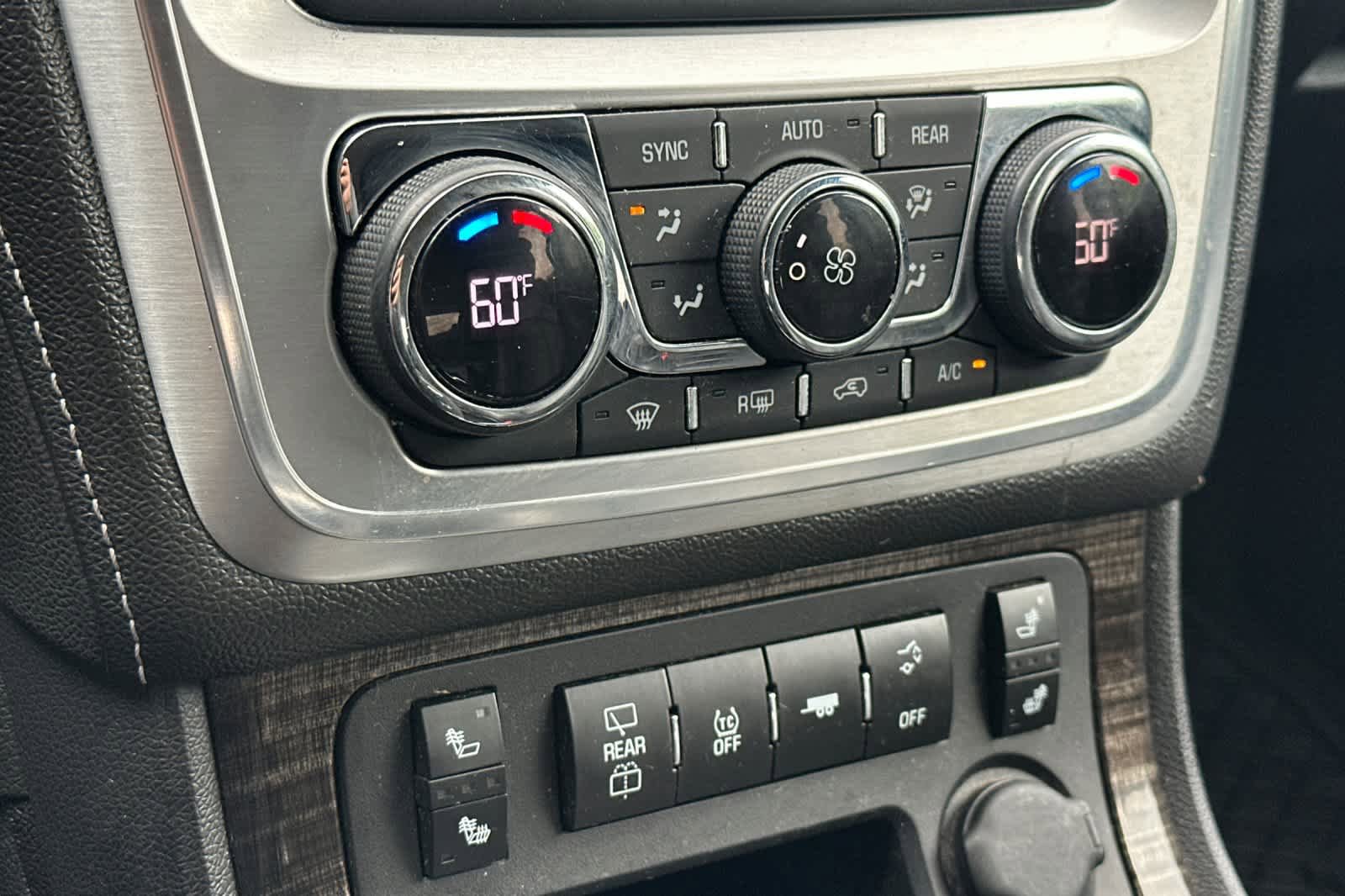 Used 2014 GMC Acadia SLT AWD/4WD image 21