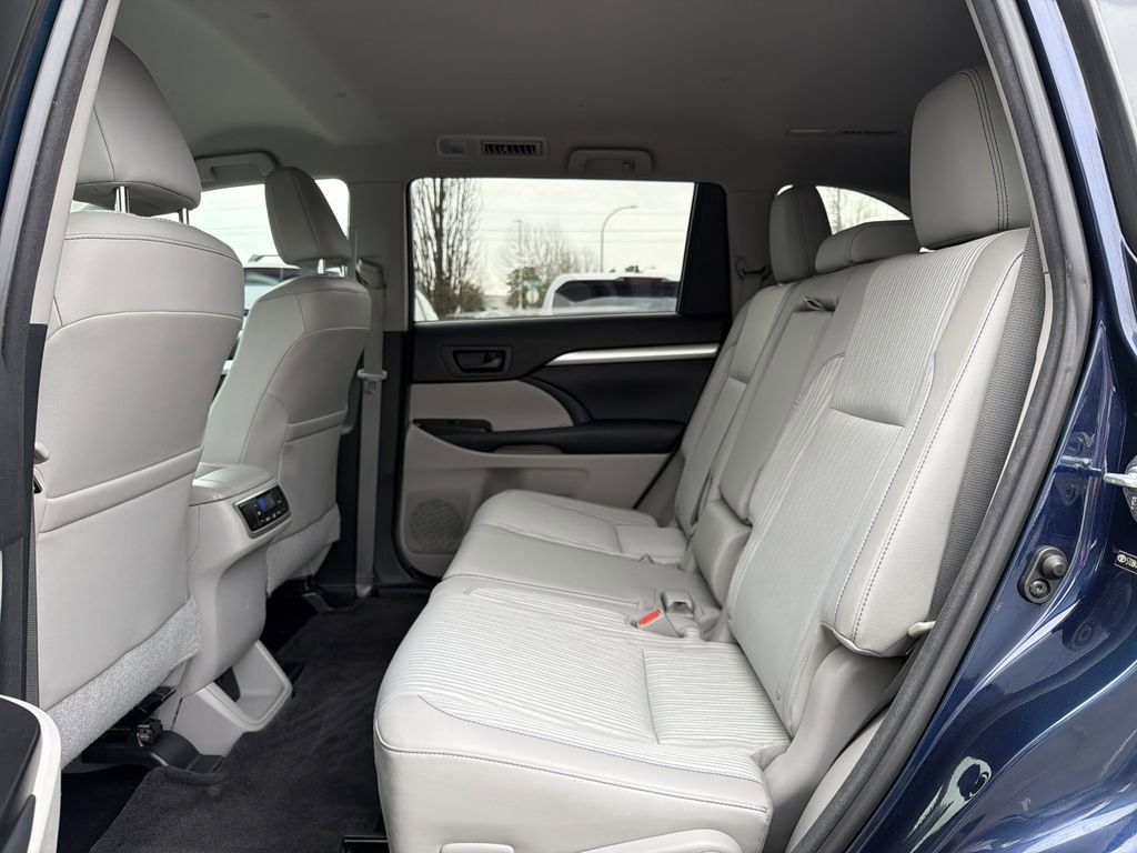 Used 2014 Toyota Highlander Plus image 20