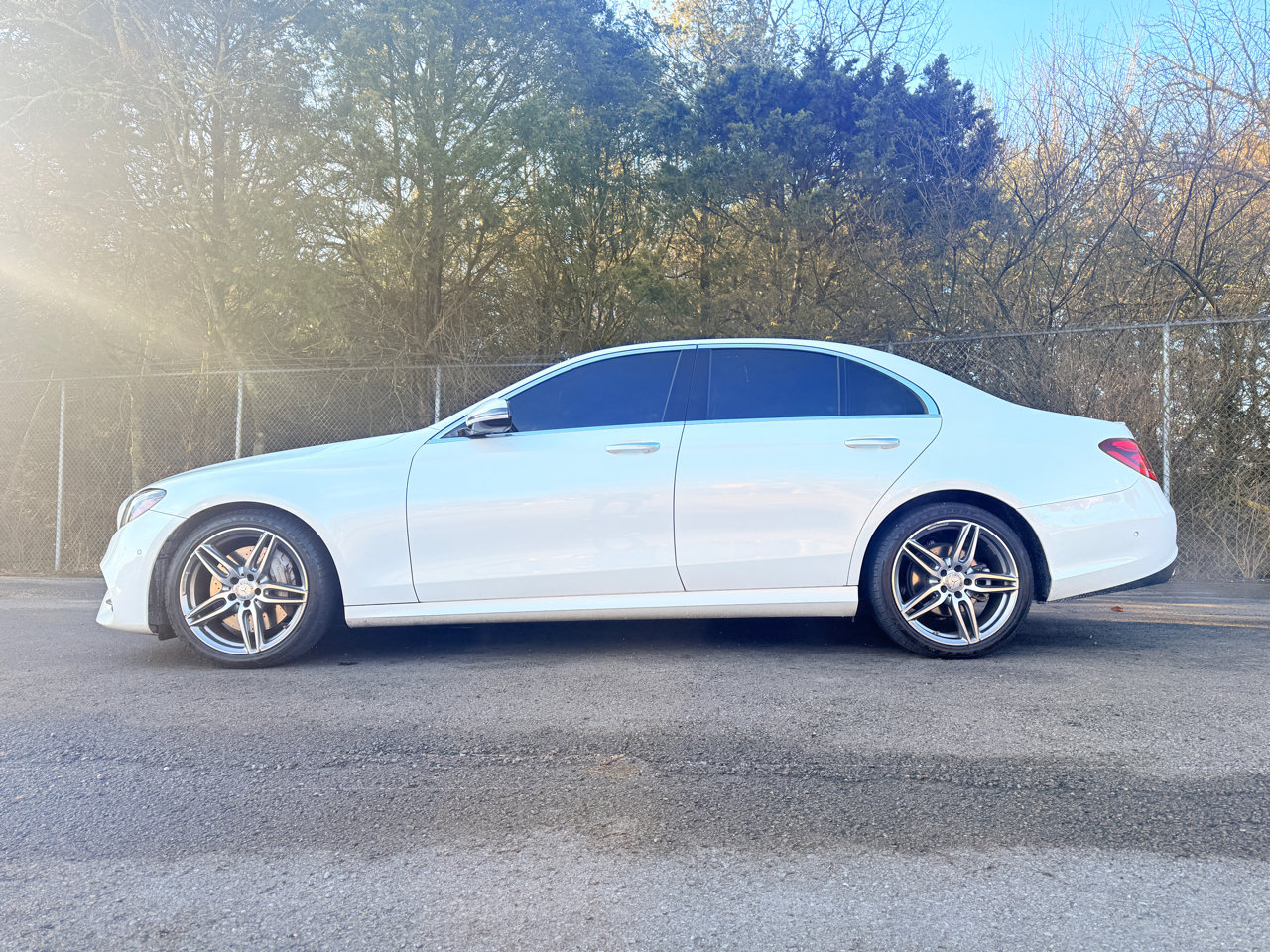 Used 2017 Mercedes-Benz E 300 image 9