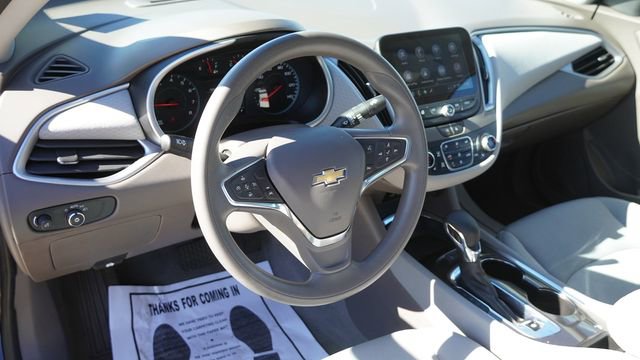 Used 2024 Chevrolet Malibu LT image 17