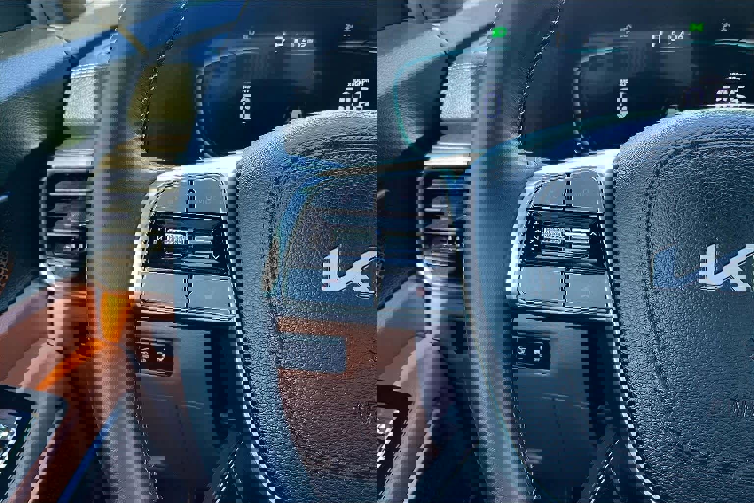 Certified 2025 Kia Telluride EX X-Line image 24