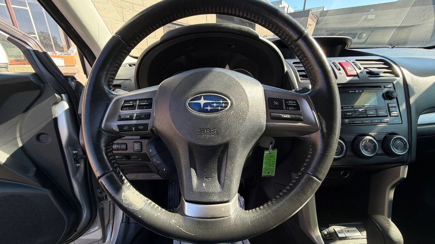 Used 2015 Subaru Forester 2.5i Limited w/ Popular Package #2 AWD/4WD image 15