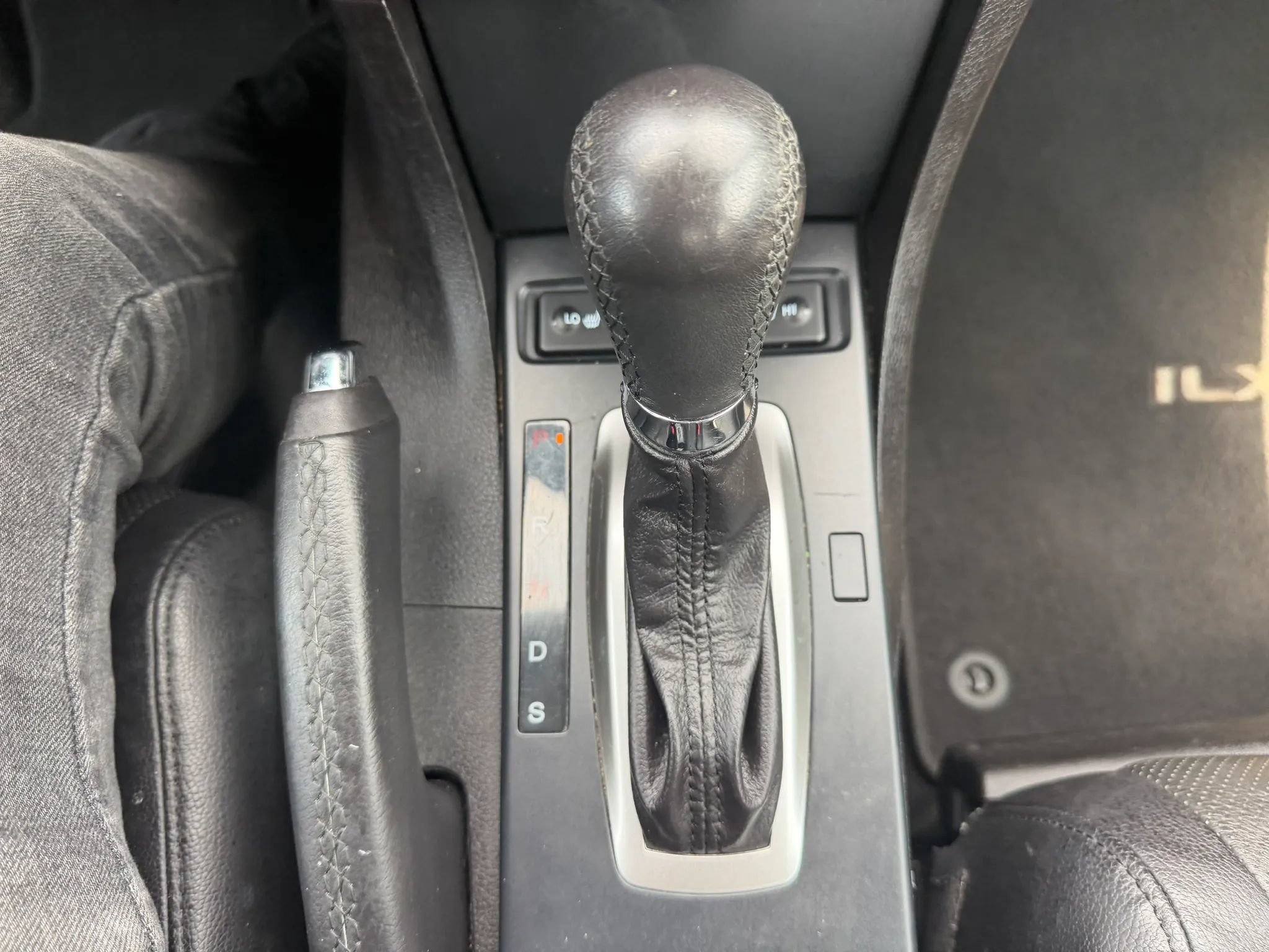 Used 2016 Acura ILX w/ Technology Plus Package FWD image 20