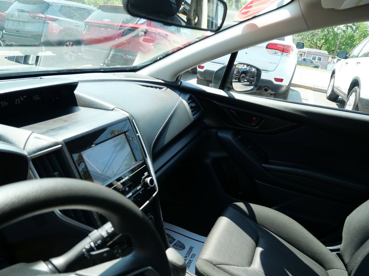 Used 2017 Subaru Impreza 2.0i Premium AWD/4WD image 10