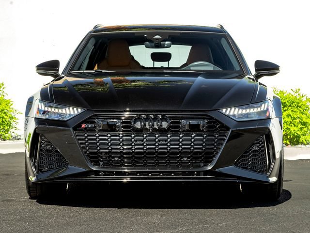 Certified 2023 Audi RS 6 w/ Executive Package AWD/4WD image 4