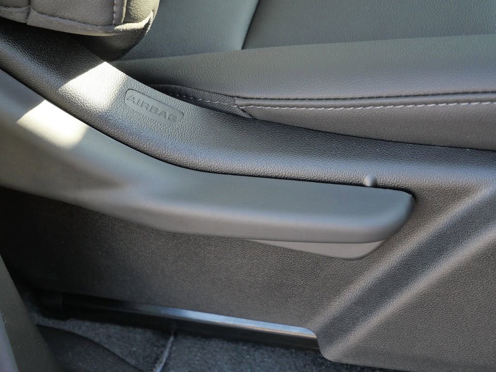 New 2026 GMC Canyon Elevation w/ Convenience Package image 20