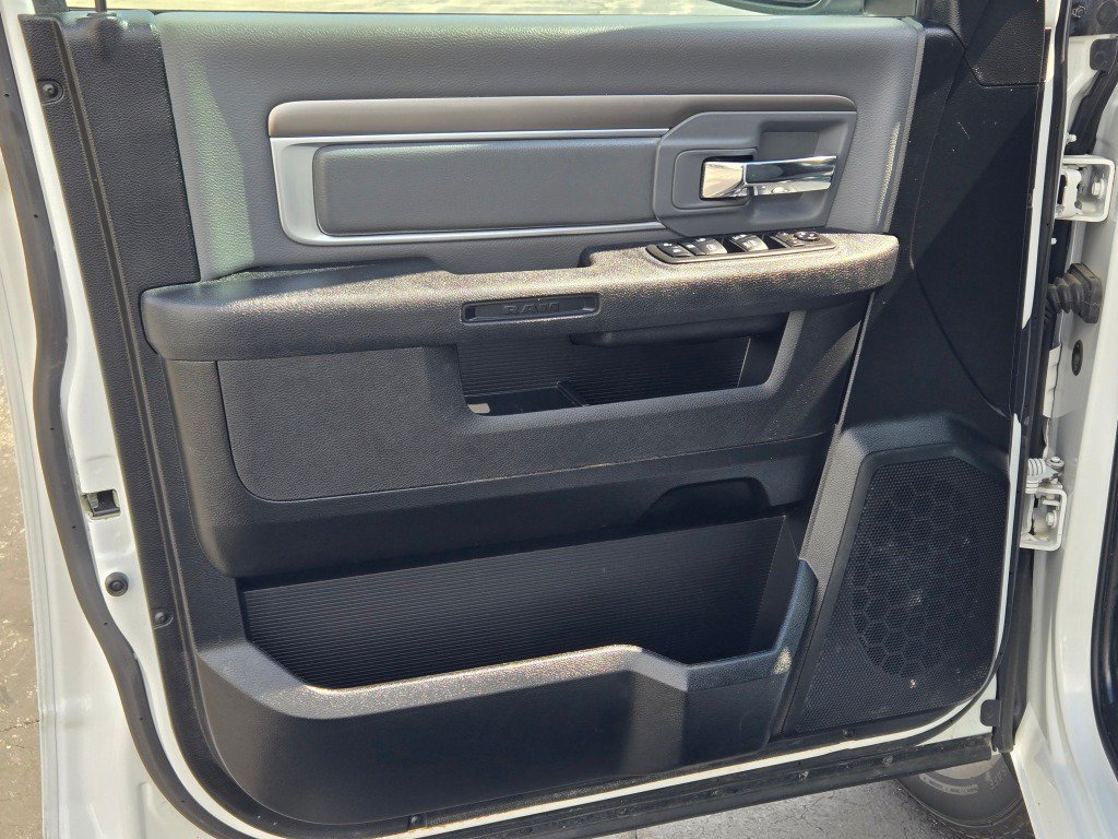 Used 2024 RAM 1500 Classic SLT AWD/4WD image 19