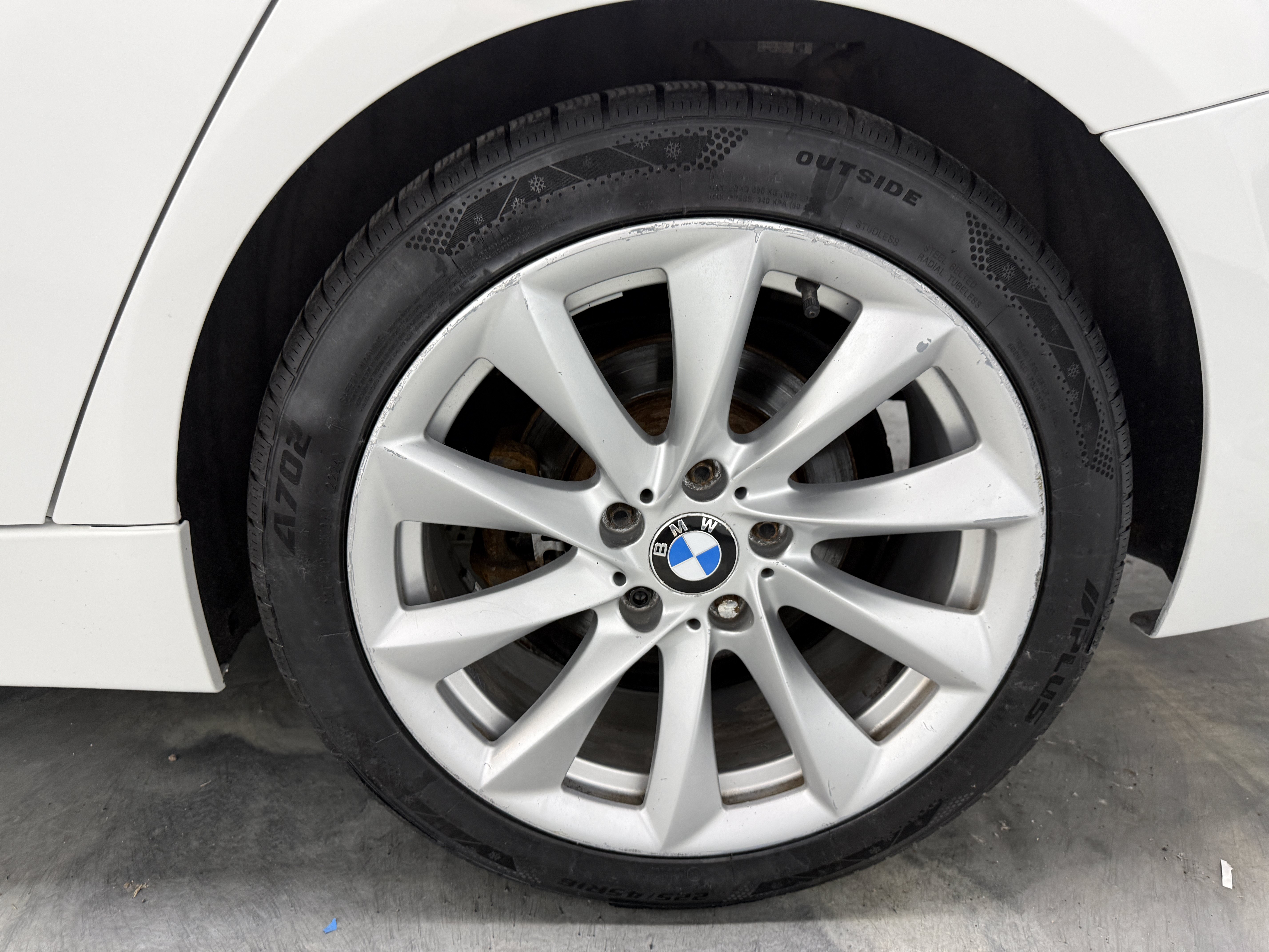 Used 2014 BMW 320i xDrive Sedan AWD/4WD image 28